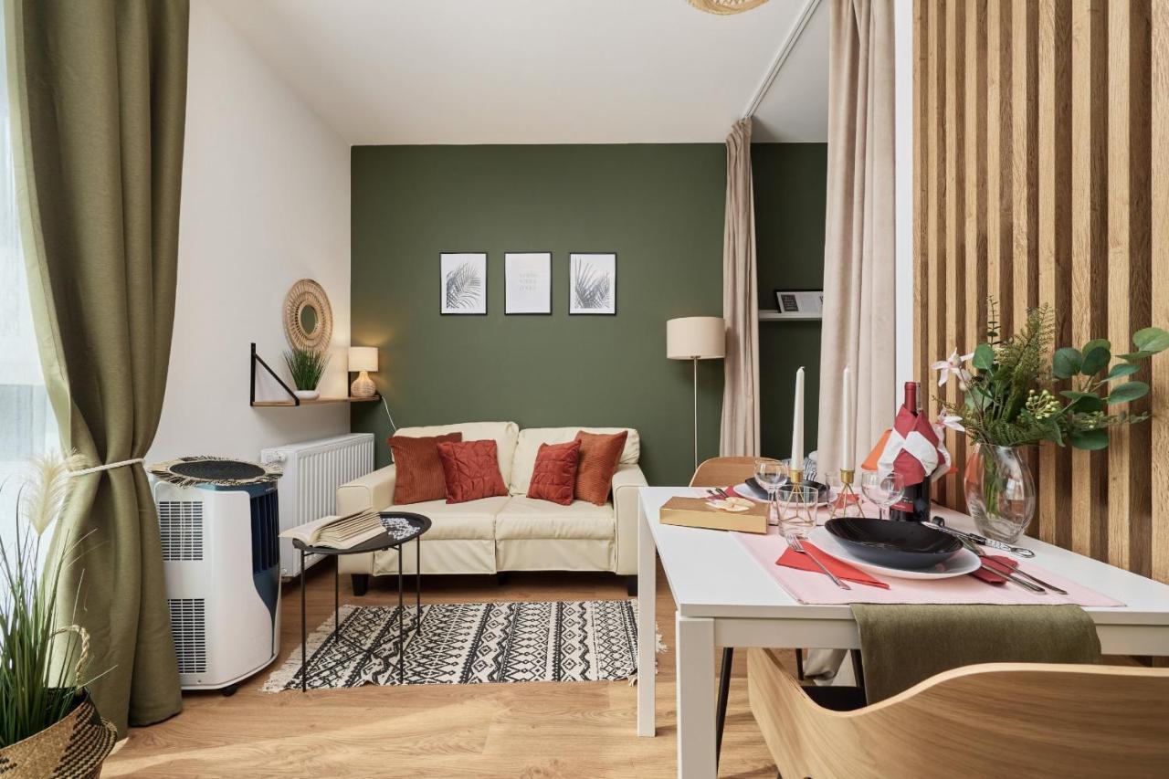 City Panorama Studio Apartments Jaworska 4 By Noclegi Renters วรอตซวาฟ ภายนอก รูปภาพ