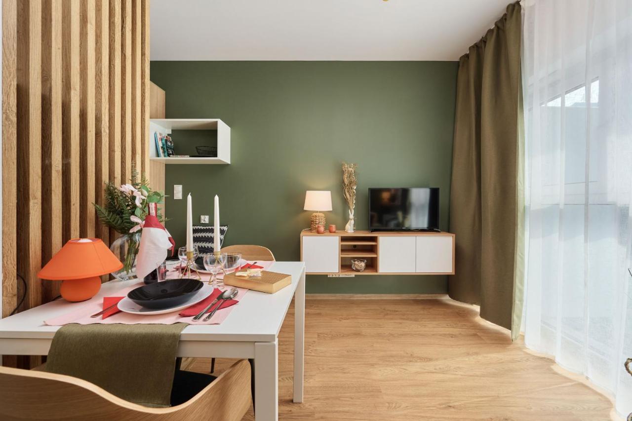 City Panorama Studio Apartments Jaworska 4 By Noclegi Renters วรอตซวาฟ ภายนอก รูปภาพ